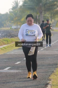 Runner Photo 4319060