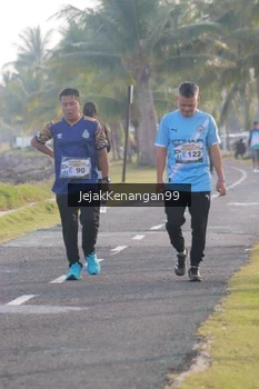 Runner Photo 4319075