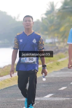 Runner Photo 4319083