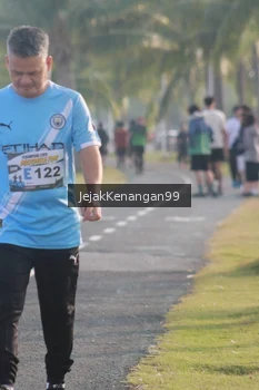 Runner Photo 4319087