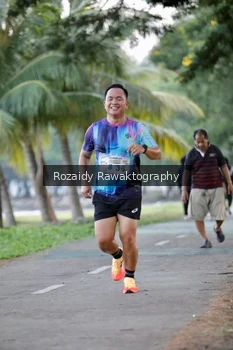 Runner Photo 4319106