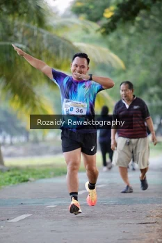Runner Photo 4319112