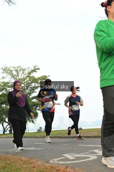 Runner Photo 4319166