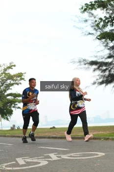 Runner Photo 4319175