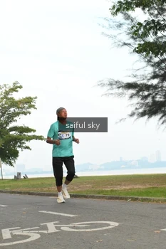 Runner Photo 4319185