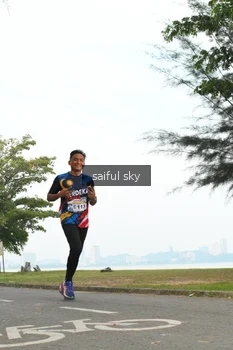 Runner Photo 4319189