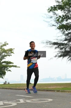 Runner Photo 4319190