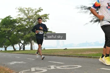 Runner Photo 4319203