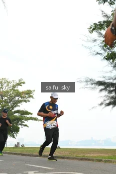 Runner Photo 4319225