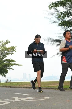 Runner Photo 4319235