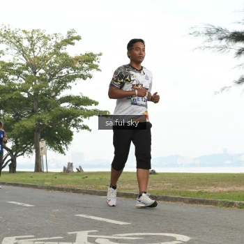 Runner Photo 4319243