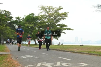 Runner Photo 4319275