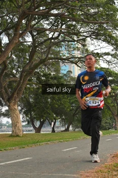 Runner Photo 4319307