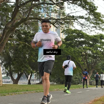 Runner Photo 4319312