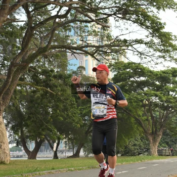 Runner Photo 4319334