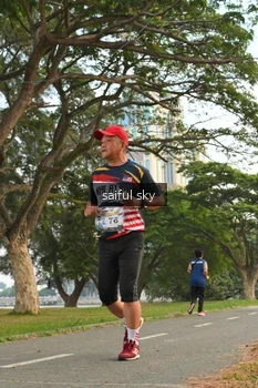 Runner Photo 4319338
