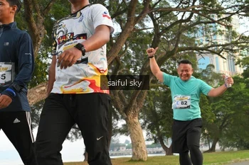 Runner Photo 4319350