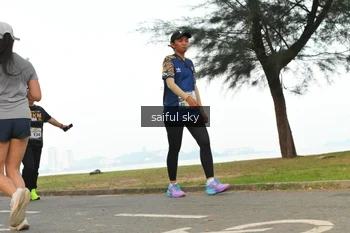 Runner Photo 4319358