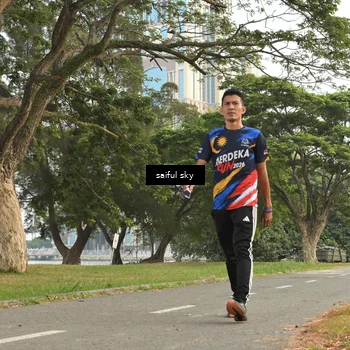 Runner Photo 4319379