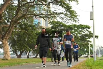 Runner Photo 4319393