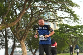 Runner Photo 4319397