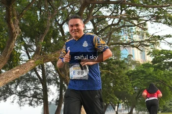 Runner Photo 4319400