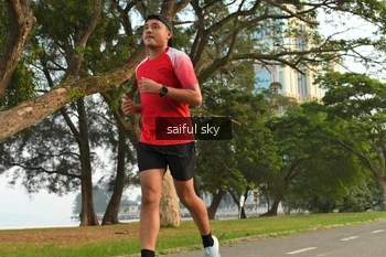 Runner Photo 4319459