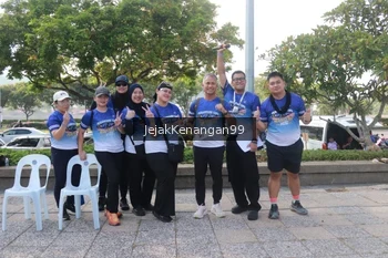 Runner Photo 4319460