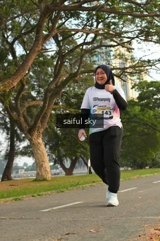 Runner Photo 4319468