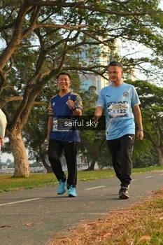 Runner Photo 4319537