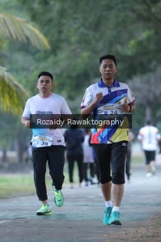 Runner Photo 4319546