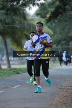 Runner Photo 4319550