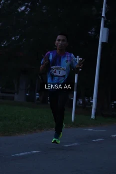 Runner Photo 4319555
