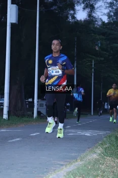 Runner Photo 4319587