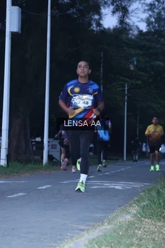Runner Photo 4319590