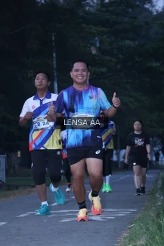 Runner Photo 4319592