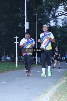 Runner Photo 4319604