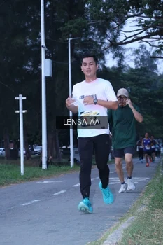 Runner Photo 4319608