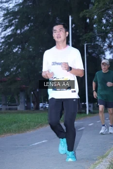 Runner Photo 4319611