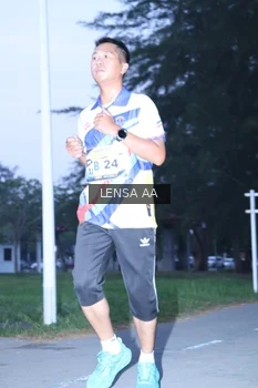 Runner Photo 4319613