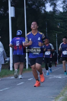 Runner Photo 4319614