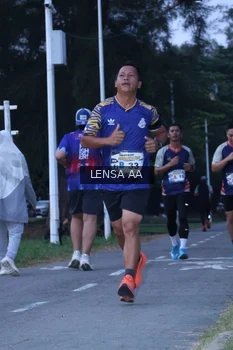 Runner Photo 4319615