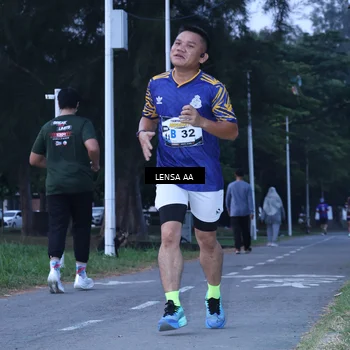 Runner Photo 4319643