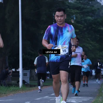 Runner Photo 4319644
