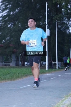 Runner Photo 4319658