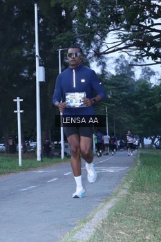 Runner Photo 4319660