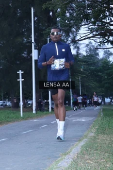 Runner Photo 4319661
