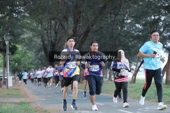 Runner Photo 4319672