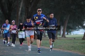 Runner Photo 4319699