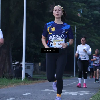 Runner Photo 4319712